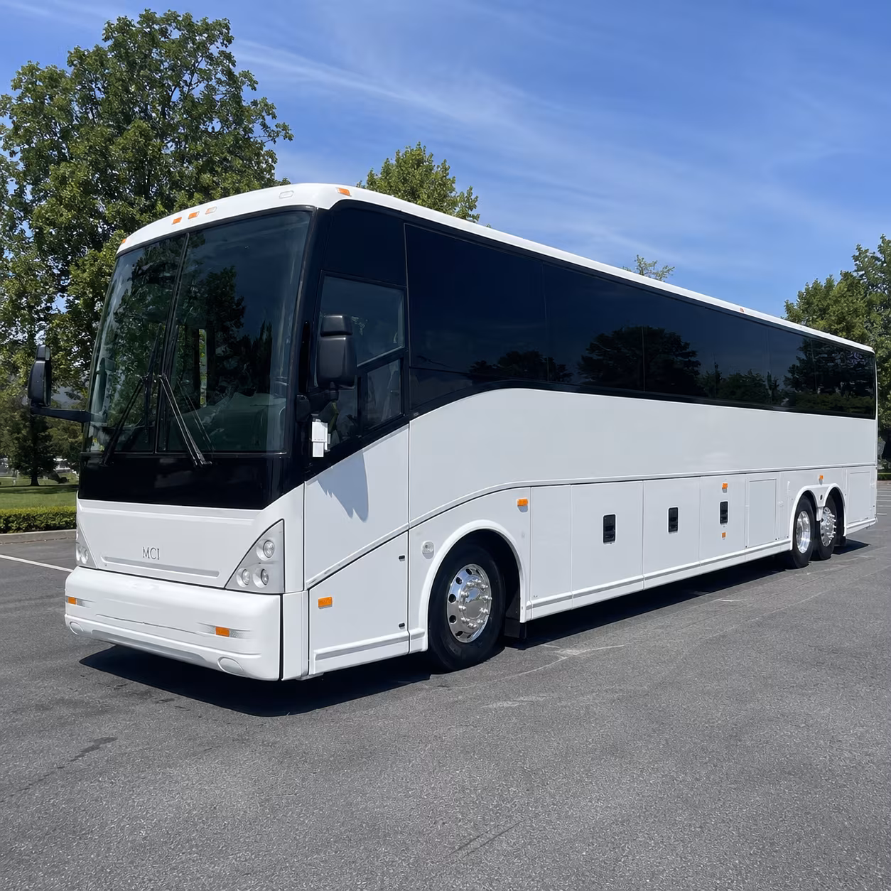 akron charter bus rental
